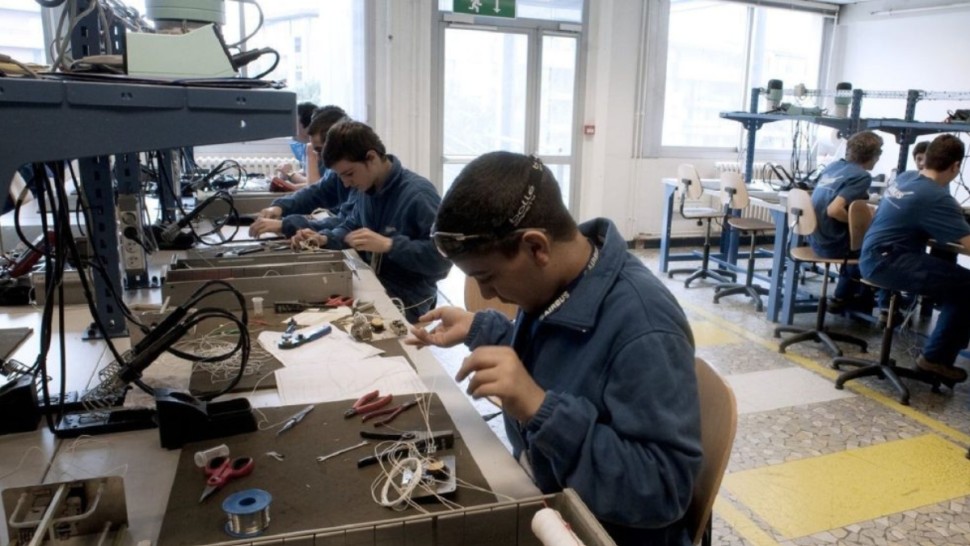 23 ألفًا و600 موطن تكوين في دورة الخريف..   إقبال على التكوين المهني بين دورتي سبتمبر وفيفري 2025 - 2026